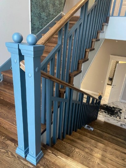 Лестница из Ясеня