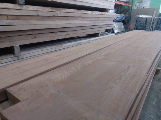 Доска столярная. Термоясень (Термомодифицированный). Длина 2-4 м. Толщина 30 мм