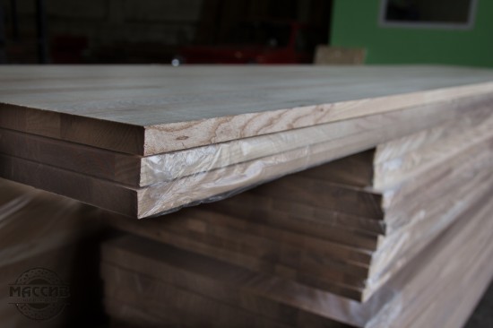 Ступень для лестницы ясень сращенный 40*600*1200 АВ