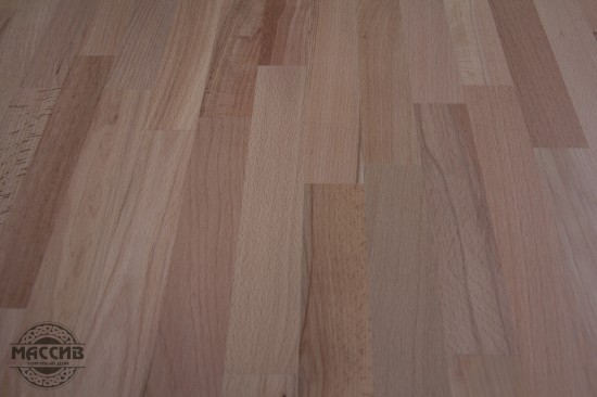 Площадка для лестницы.  Бук. 40*1200*1500